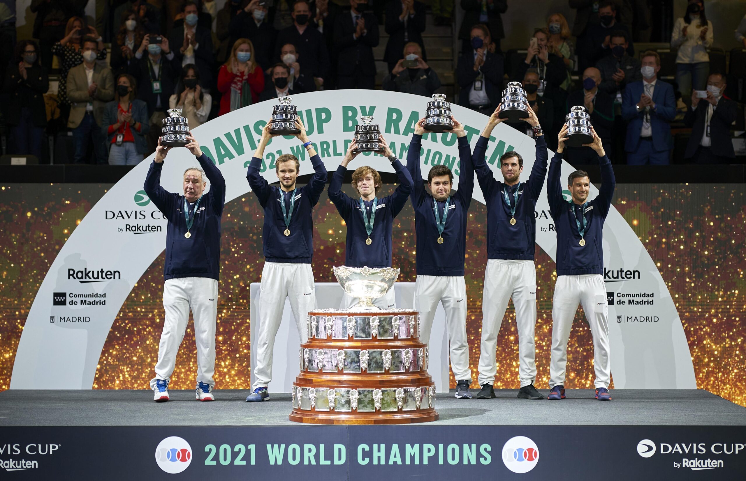  Russia Roar Dominant At Davis Cup Victory