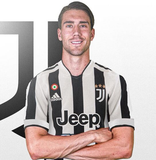  Juventus sign Dusan Vlahovic for €75 Million from Fiorentina