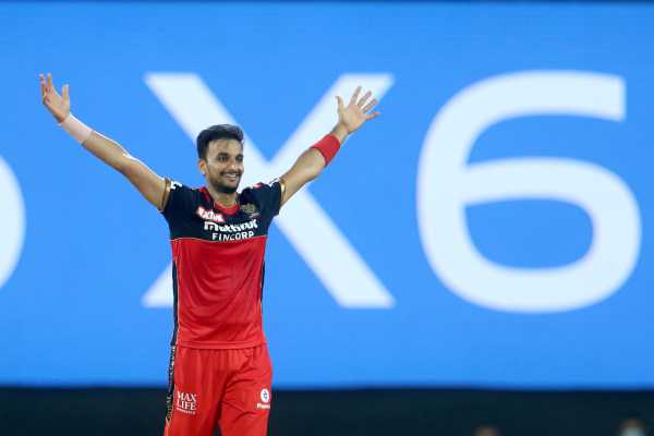  Harshal Patel heading back to RCB for a whopping Rs 10.75 crore.