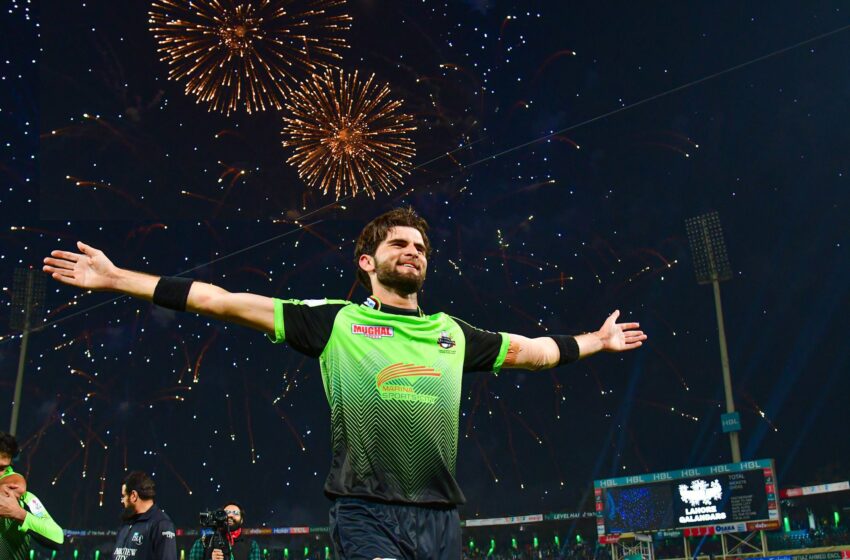  Shaheen Afridi becomes the youngest captain to win the PSL.