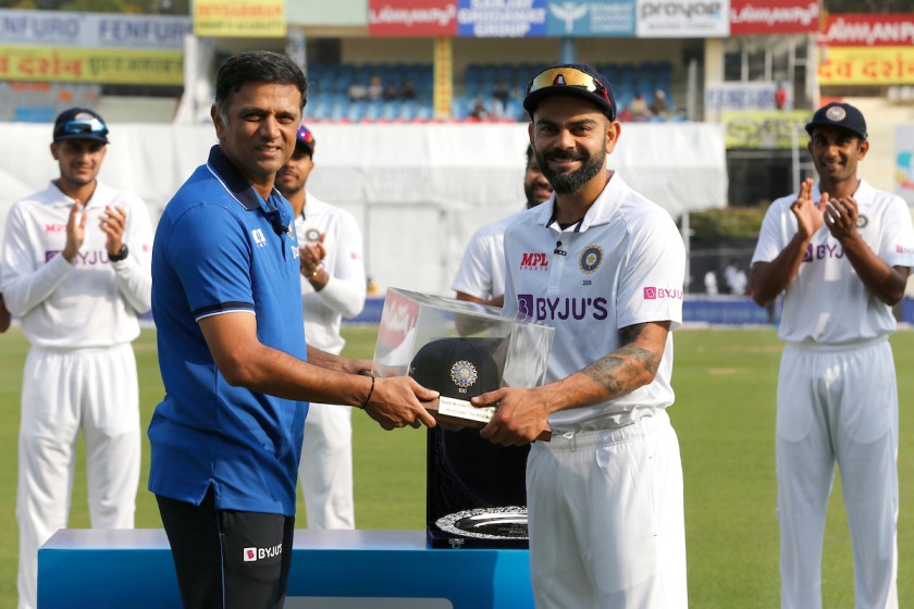  Before presenting Virat Kohli with his 100th Test cap, Rahul Dravid delivers a brief speech