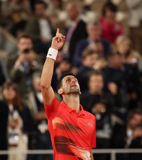  Novak Djokovic faces Rafael Nadal in the French Open