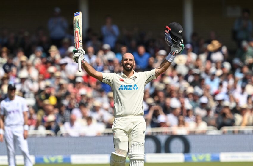  ENGvNZ: Daryl Mitchell scored a century on the second day of this test