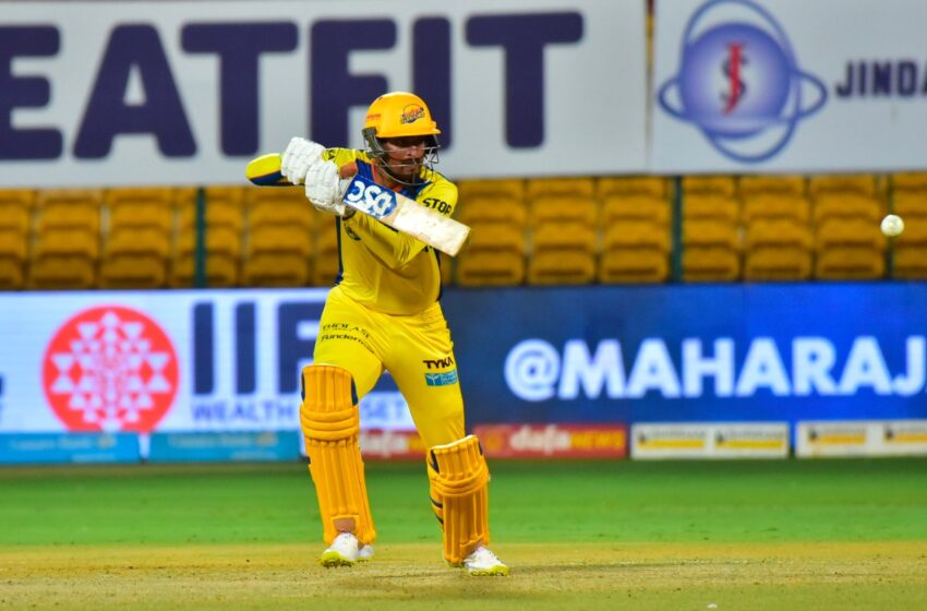  Mysuru Warriors win a thriller against Hubli Tigers 