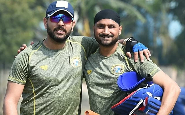 The stand of Mohali Cricket Ground will be named after Yuvraj and Harbhajan