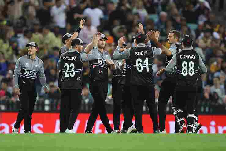  New Zealand completely outclassed Australia in their opening encounter of the ICC Men’s T20 World Cup