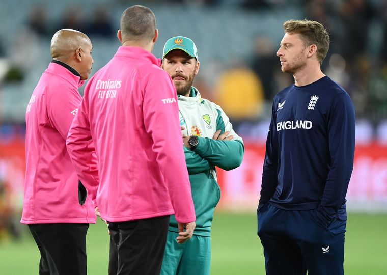  Australia vs England has been abandoned due to rain